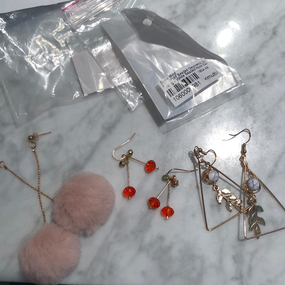 cute earring set!!